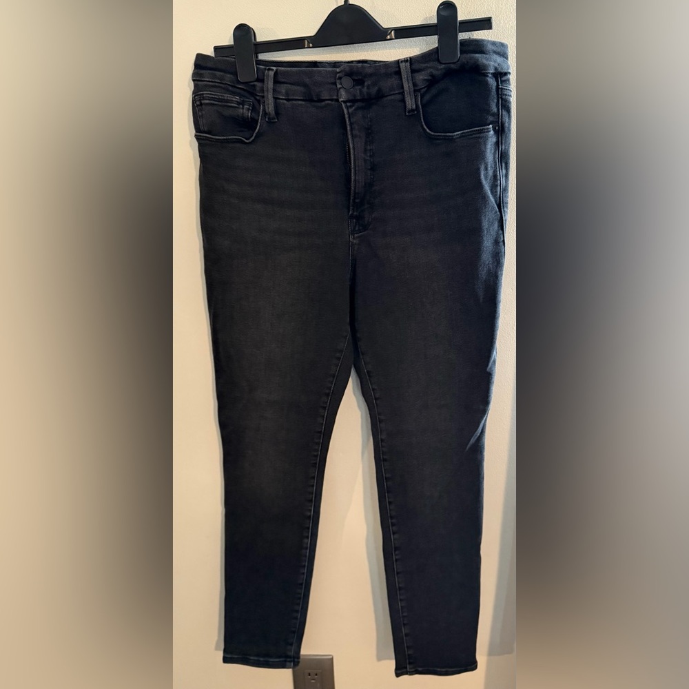 Good American Black Skinny Jeans Women’s Size 14 / 32